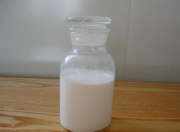 用于地毯背膠的襄陽高固含量丁苯膠乳，需要具